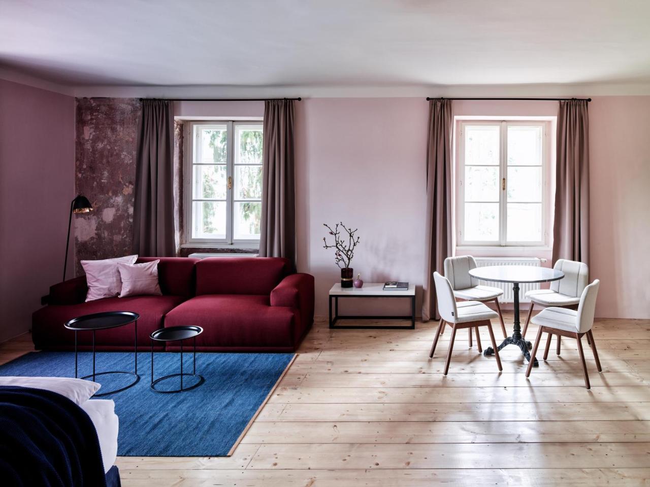 Boutique Hotel Zum Oberjaeger, Schloss Lackenbach Bagian luar foto