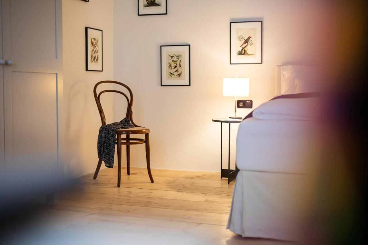 Boutique Hotel Zum Oberjaeger, Schloss Lackenbach Bagian luar foto